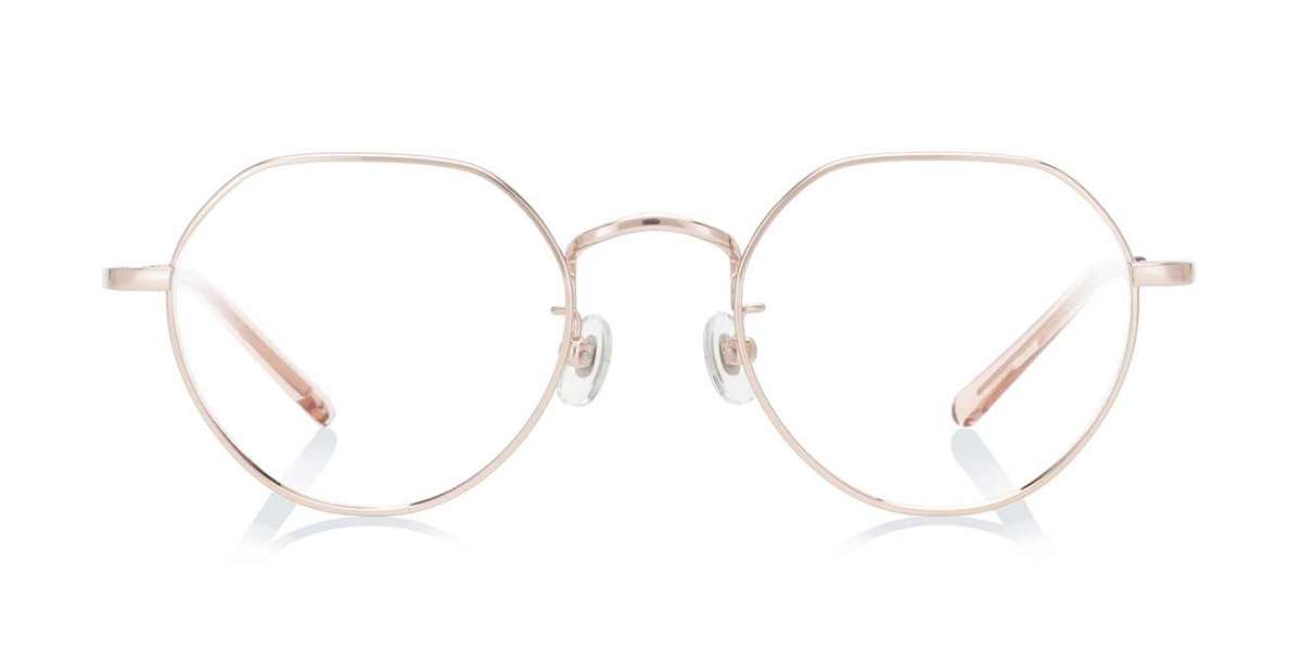 Both function and fashion Traditional eyewear stores use design to add "cool" to glasses