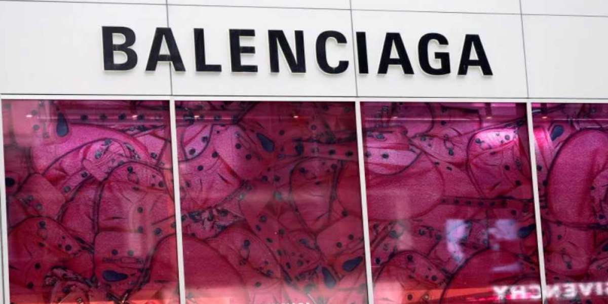 result made for Balenciaga Shoes Outlet a poignant nod to two of the tennis