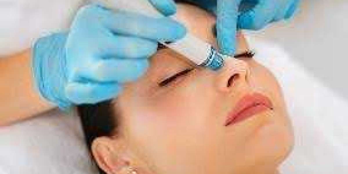 Why HydraFacial Is the Go-To Skincare Treatment in Dubai