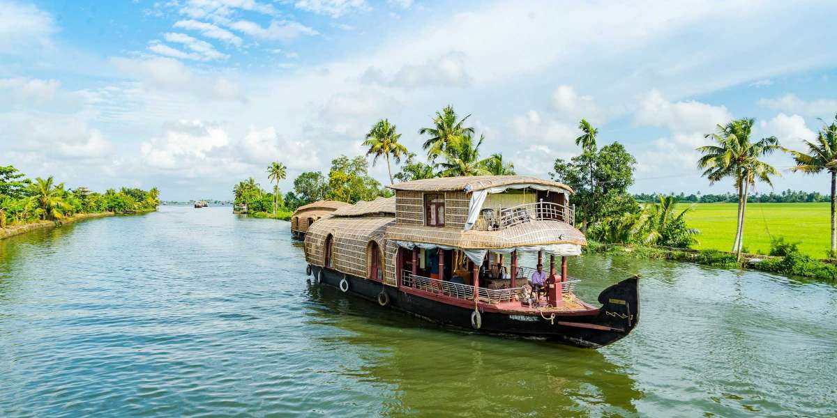 Unveiling Kerala's Backwaters: Top Destinations for Your Houseboat Journey