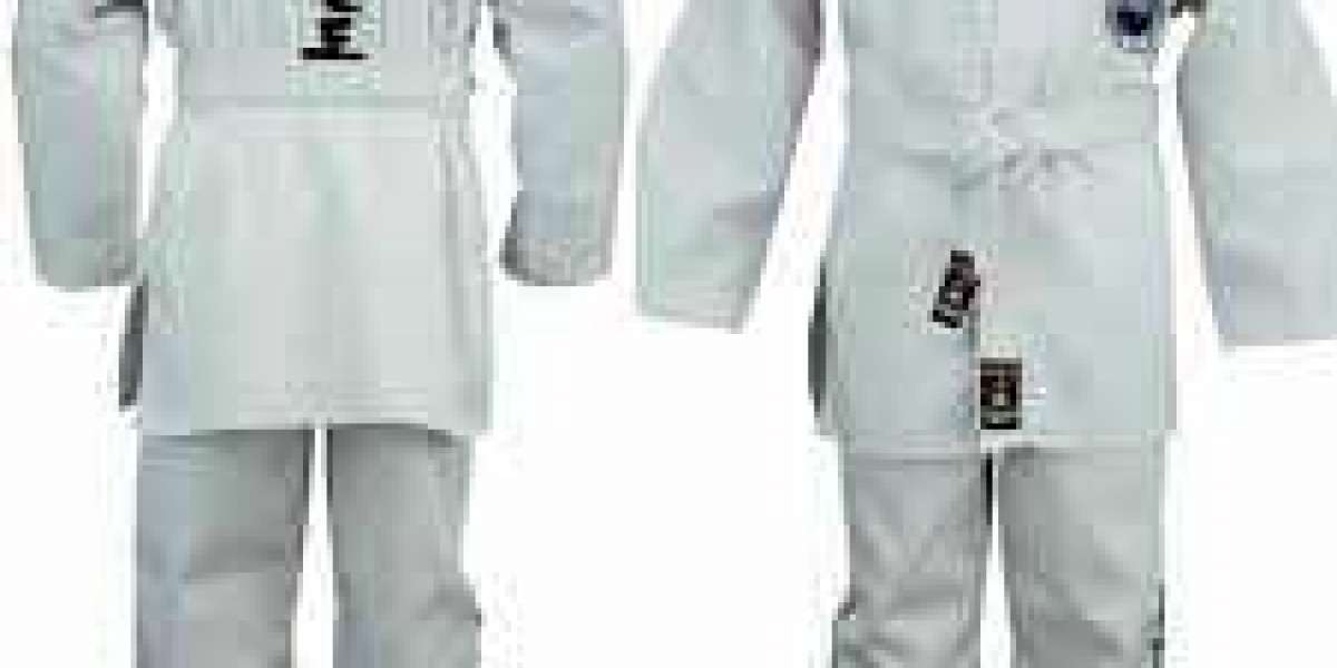 The Evolution of the Karate Suit: From Traditional to Tech-Infused Attire